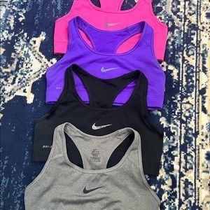 Nike sports bra bundle